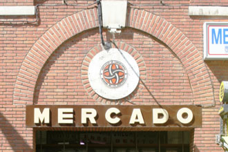 Mercado de Los Mostenses - fachada