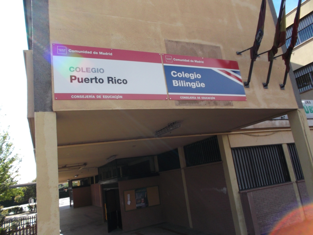 Fachada del Colegio Público Puerto Rico