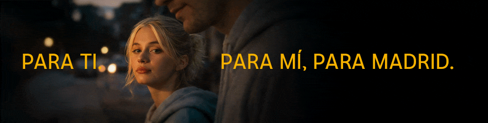 Banner horizontal que muestra una escena cotidiana entre dos jóvenes en un entorno cálido en la calle. Solo se aprecian las siluetas parciales y gestos que transmiten cercanía y escucha. Sobre la imagen se superpone el mensaje de la campaña en amarillo