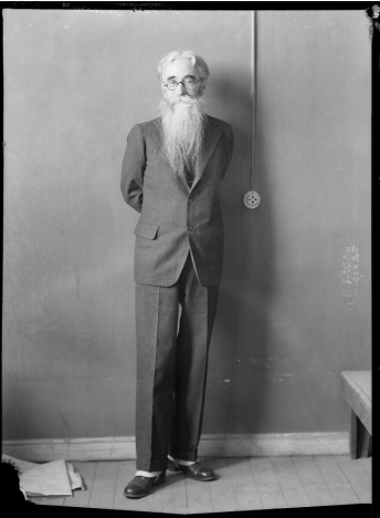 Fotografía retrato de Valle Inclán