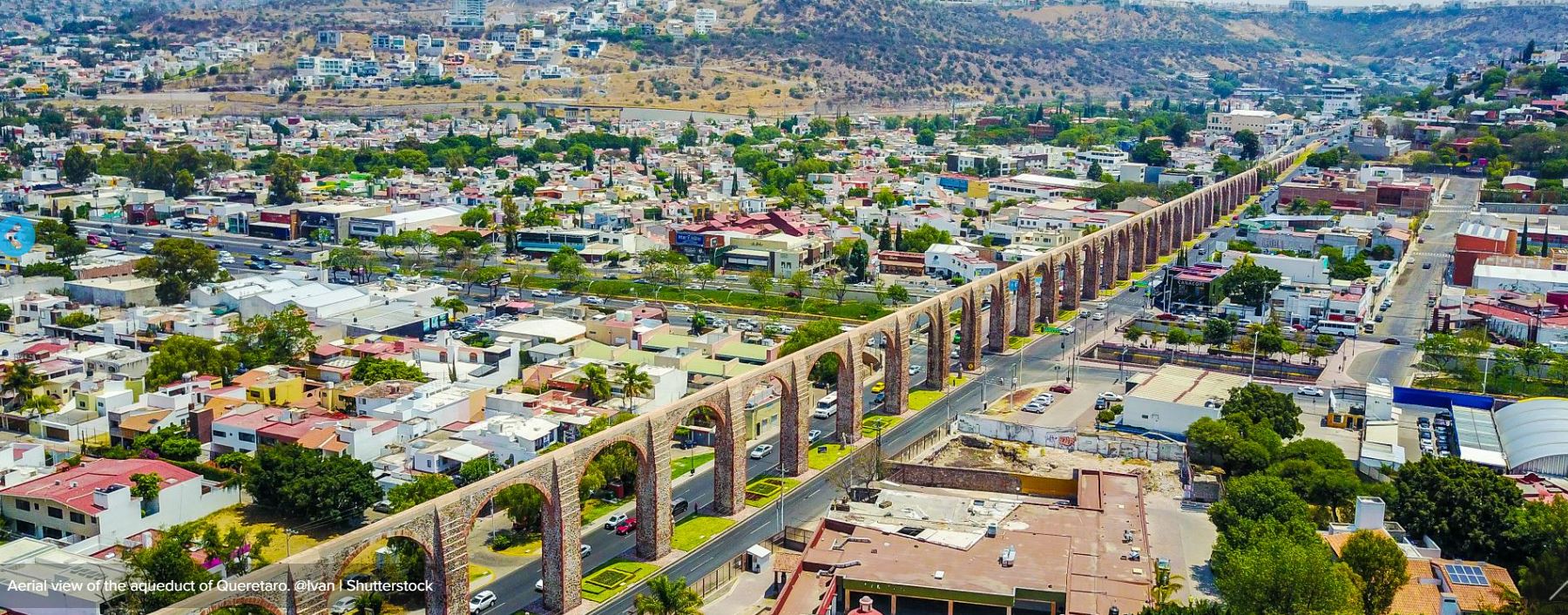 Día Mundial del Hábitat - Aerial view of the aqueduct of Queretaro @Ivan | Shutterstock