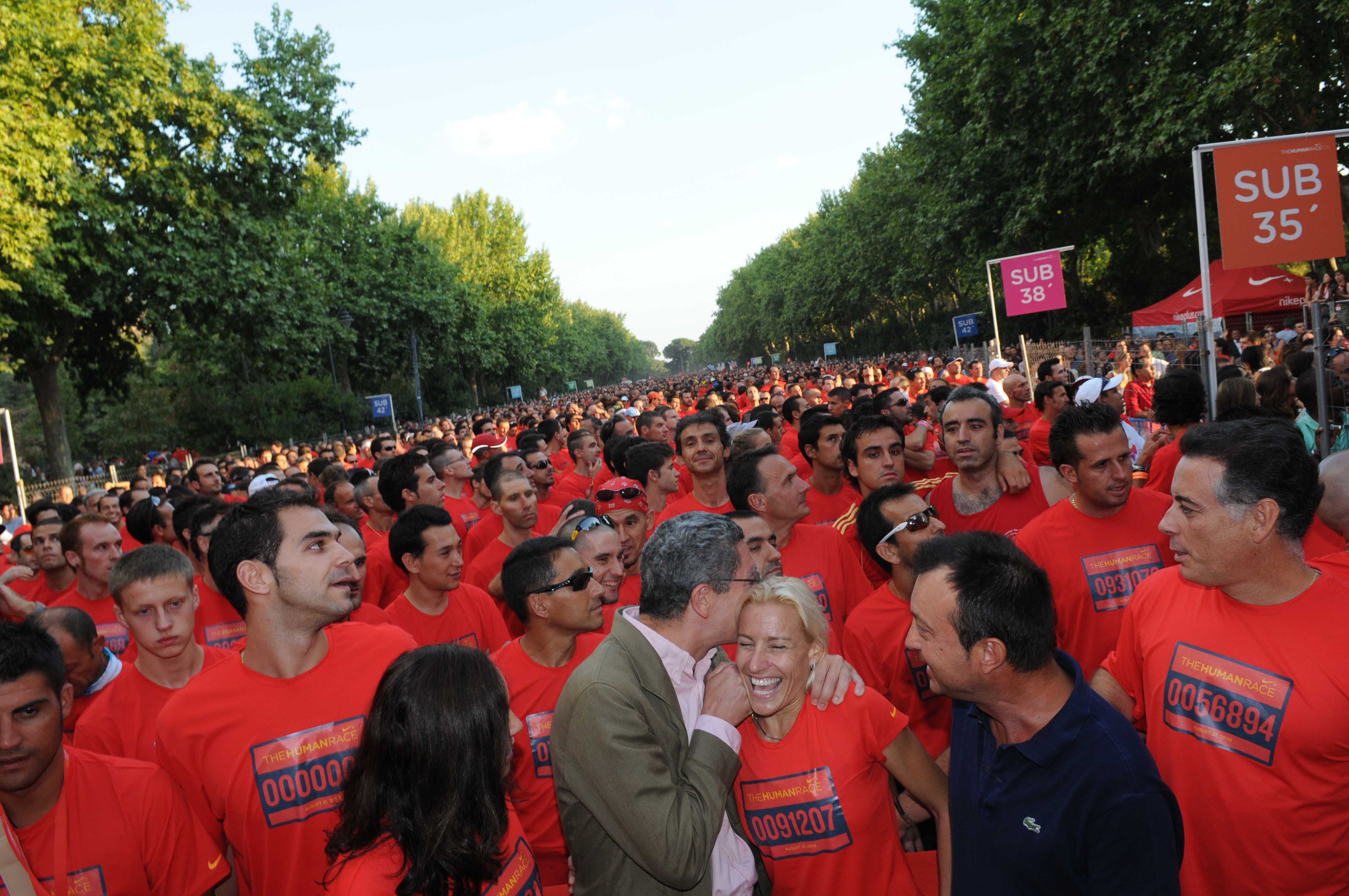 ganador enjuague Cabaña Gallardón da la salida a la "Nike + Human Race 10K" - Ayuntamiento de Madrid