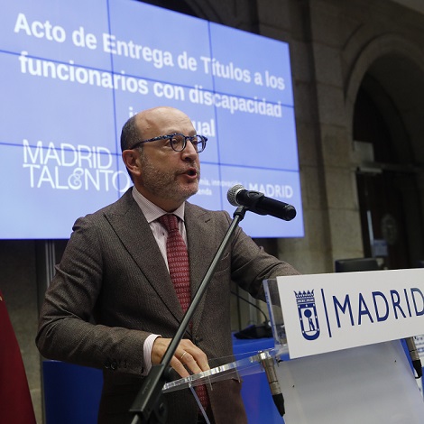 El Ayuntamiento de Madrid sigue apostando por la inclusión e integra en su plantilla a 24 nuevos funcionarios con discapacidad intelectual

 