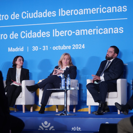 La vicealcaldesa, Inma Sanz durante su intervención en el panel de Seguridad del encuentro  UCCI