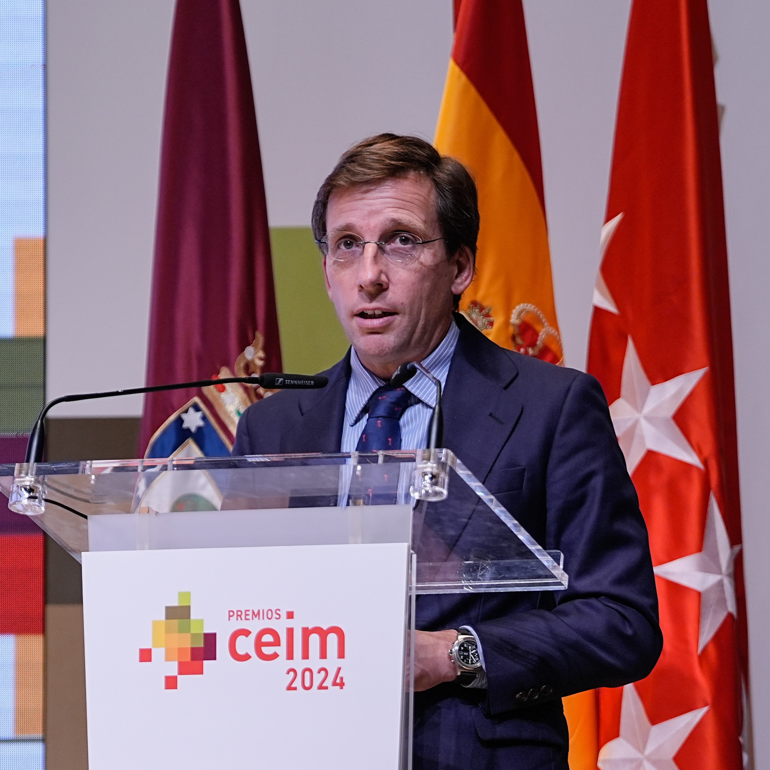 Almeida interviene en la gala de entrega de Premios CEIM 2024